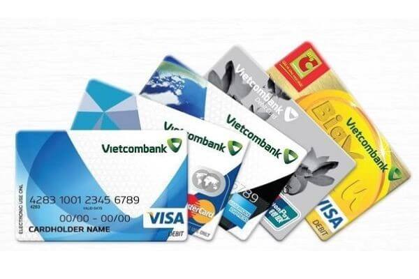 Biểu phí rút tiền Vietcombank tại quầy